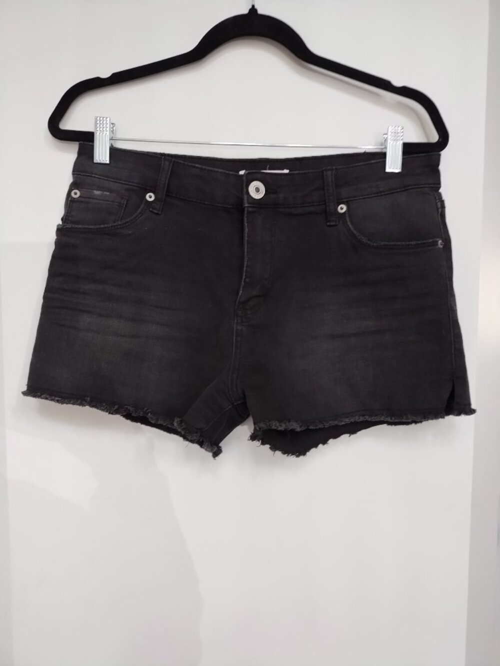 STS Blue black denim shorts with frayed hems